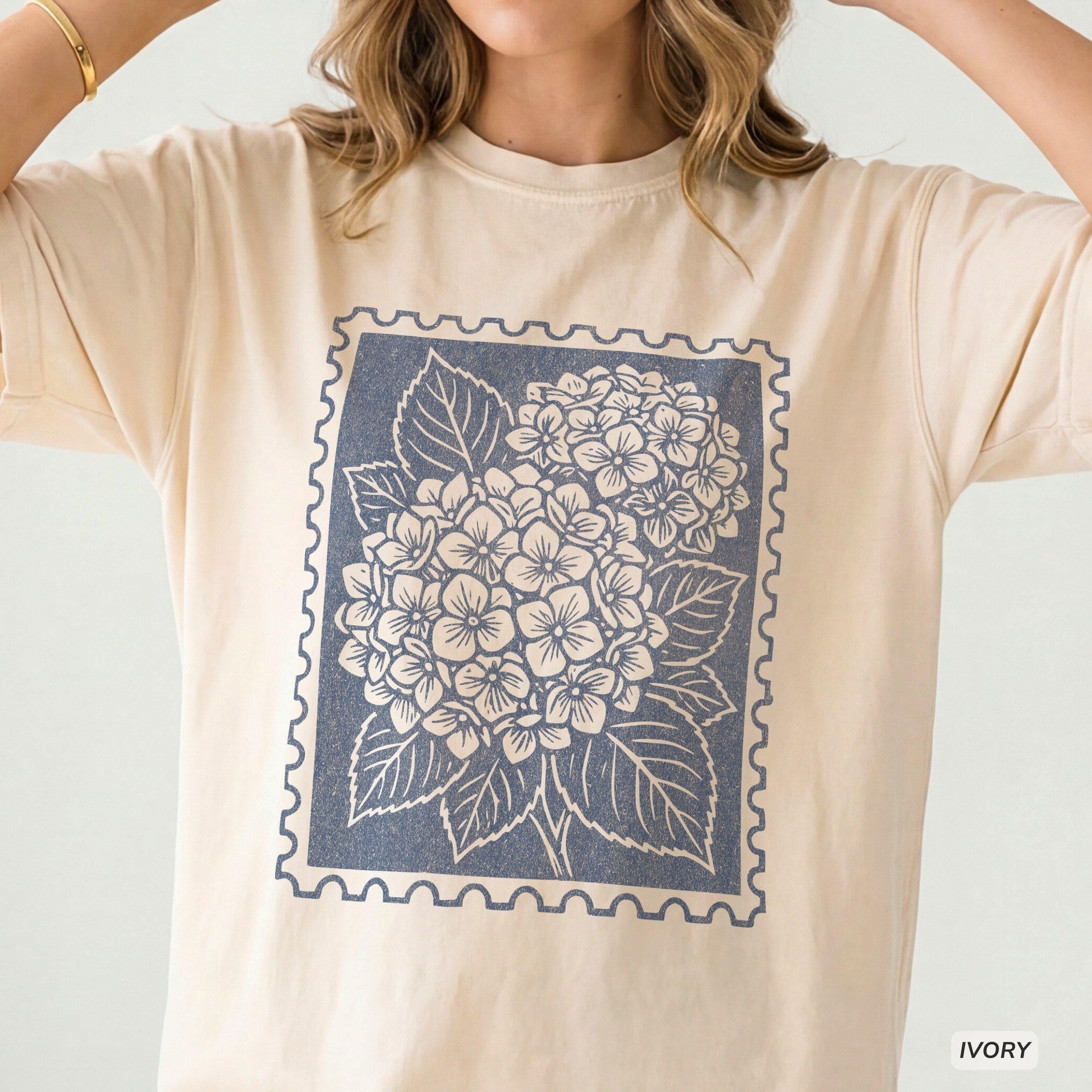 Comfort Colors Hydrangea Vintage Flower Stamp Unisex T-shirt, Sweatshirt, Hoodie (3)