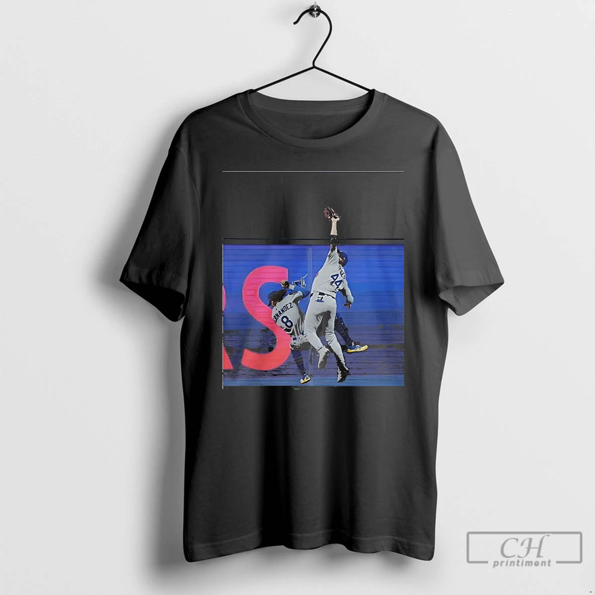 Classic Andy Pages Catch Dodgers World Series Game 7 Photo Christmas T Shirts Hoodie, Sweatshirt | InkNestWear.com