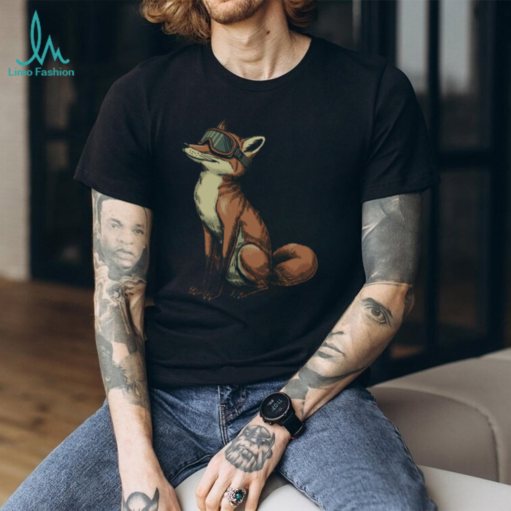Cool Fox with Ski Goggles Tee Retro Winter Sports Wildlife Design