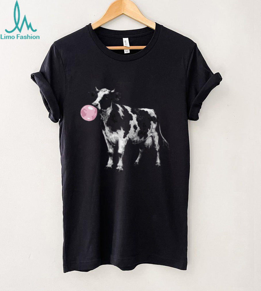 Cow Blowing Pink Bubblegum Retro Animal Graphic T Shirt