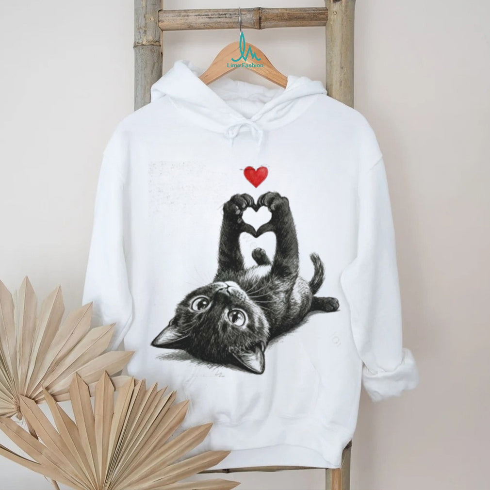 Cute Black Cat Heart Paws Graphic Tee For Cat Lovers