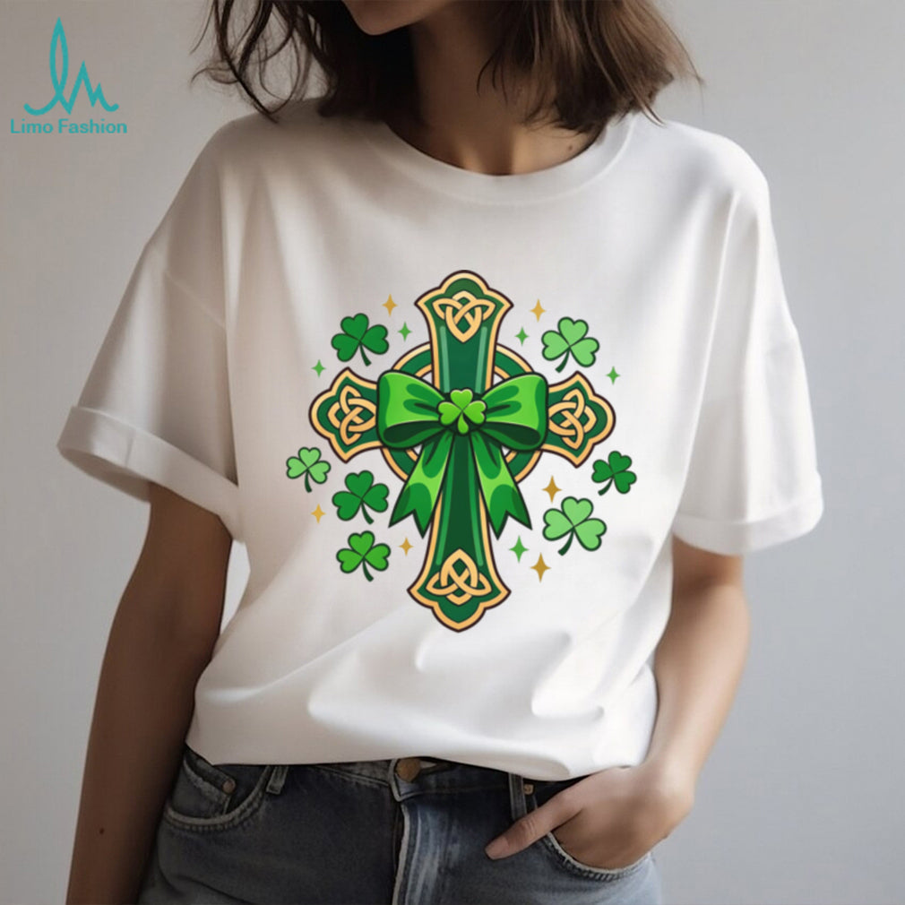 Green Celtic Cross with Shamrocks Irish Heritage Tee