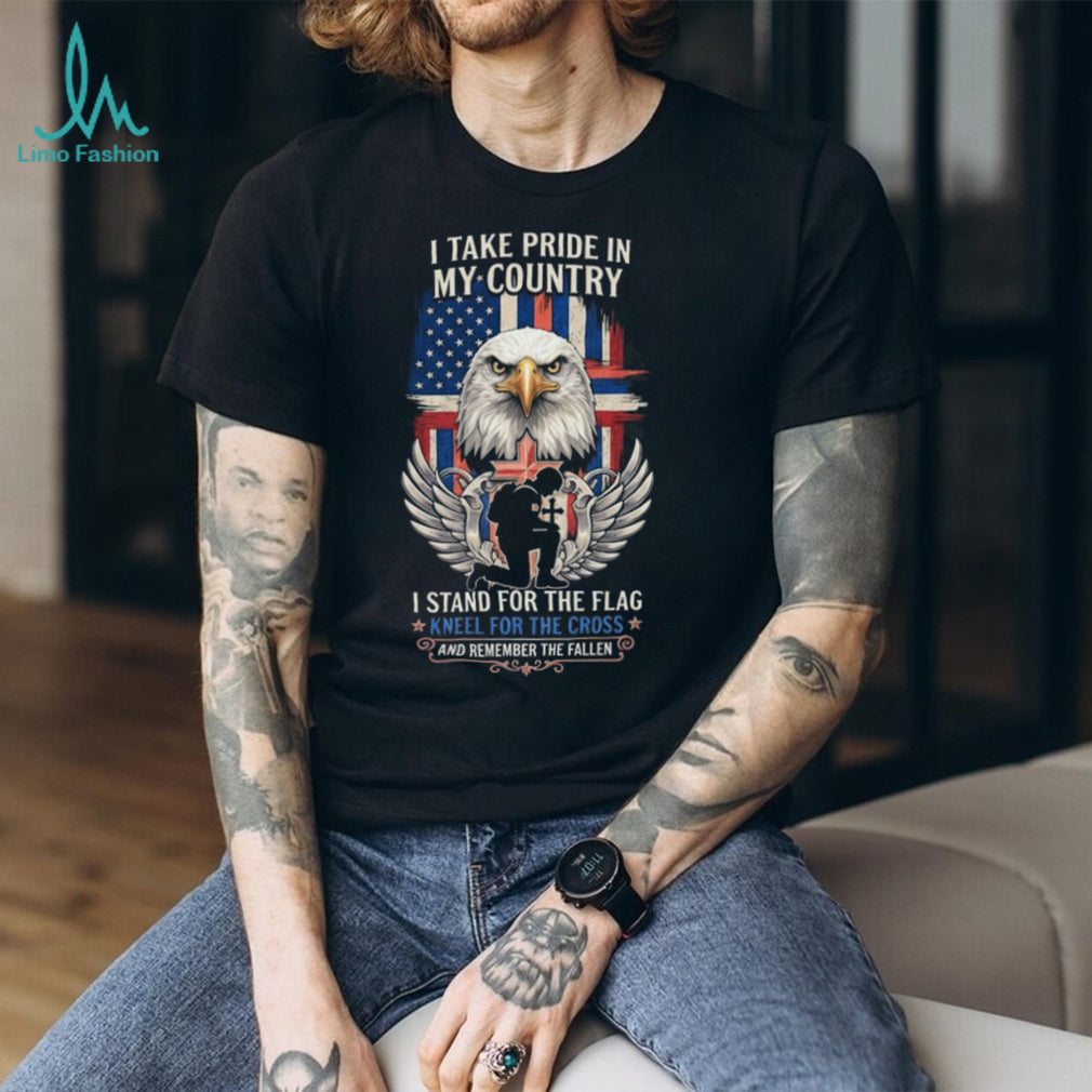 Kneeling Soldier Patriotic Cross & Eagle T Shirt Remember The Fallen