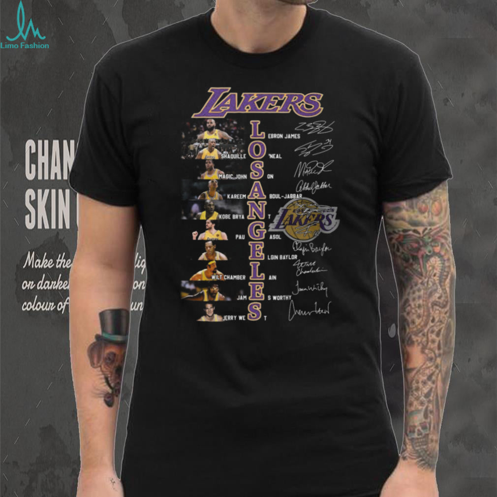 Los Angeles Lakers All Time Greats Roster Signatures Graphic T Shirt