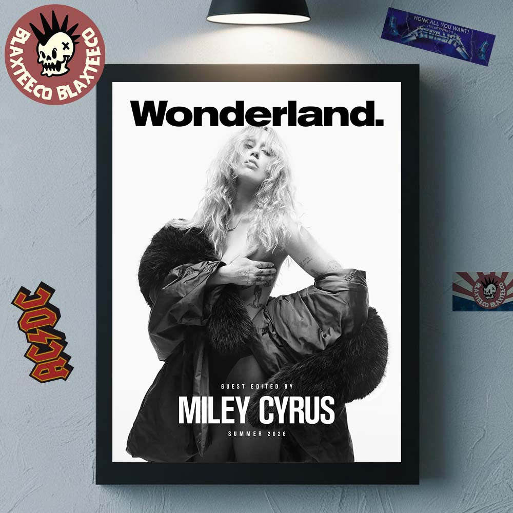 Miley Cyrus Graces The Cover Wonderland Magazine Home Decor Poster Canvas