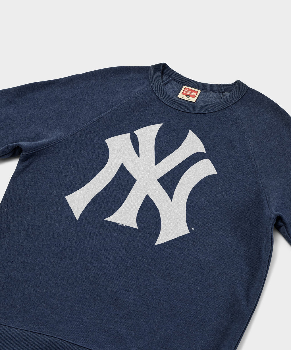 New York Yankees Cap Logo '68 Crewneck