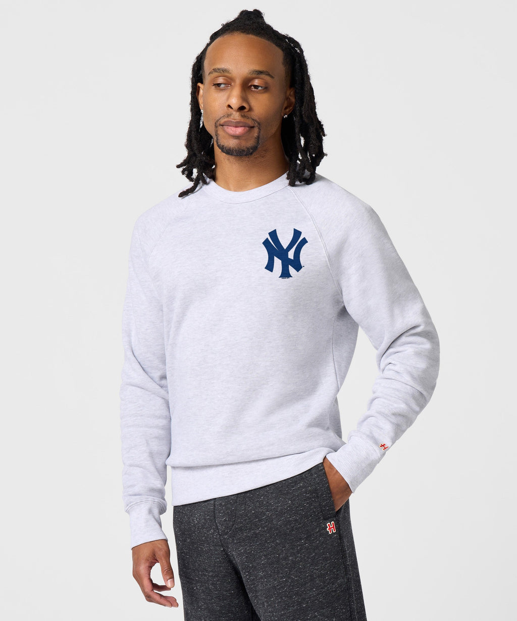 New York Yankees Jersey Logo '47 Crewneck