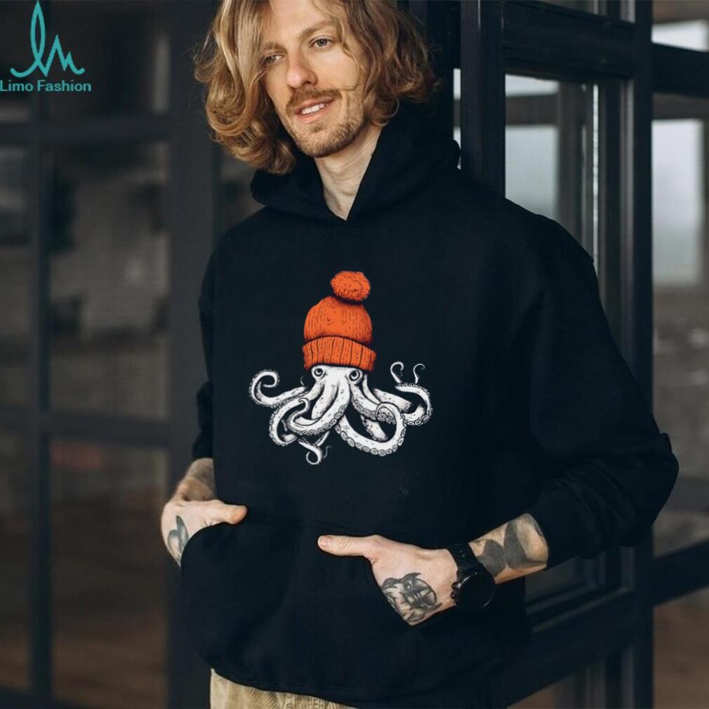 Octopus Wearing Orange Beanie Knit Hat T Shirt
