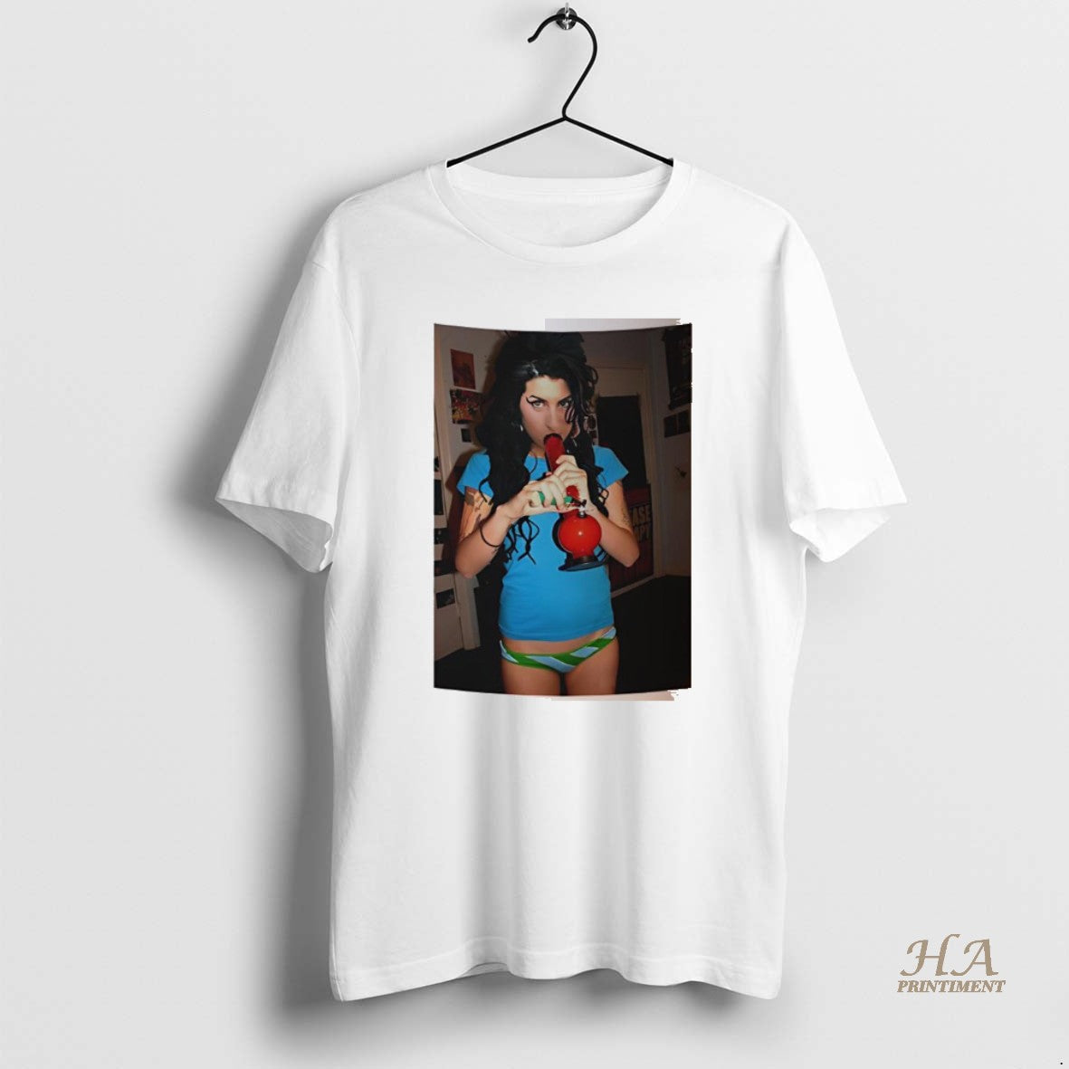 Official Amy Winehouse Smoking Bong Meme T-Shirts, Hoodie, Sweatshirt | InkNestWear.com