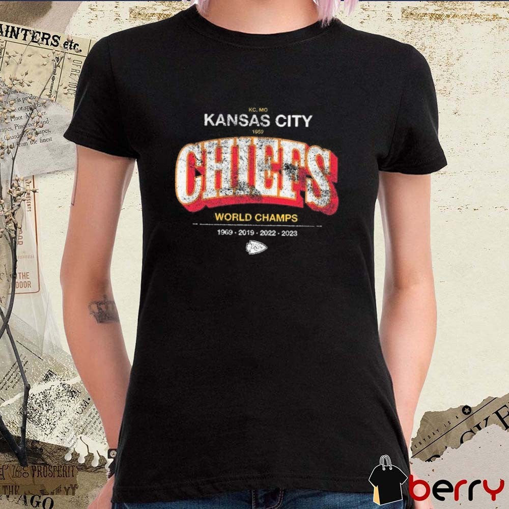 Brittany Mahomes x NFL Kansas City Chiefs Game Day World Champs Vintage t-shirt