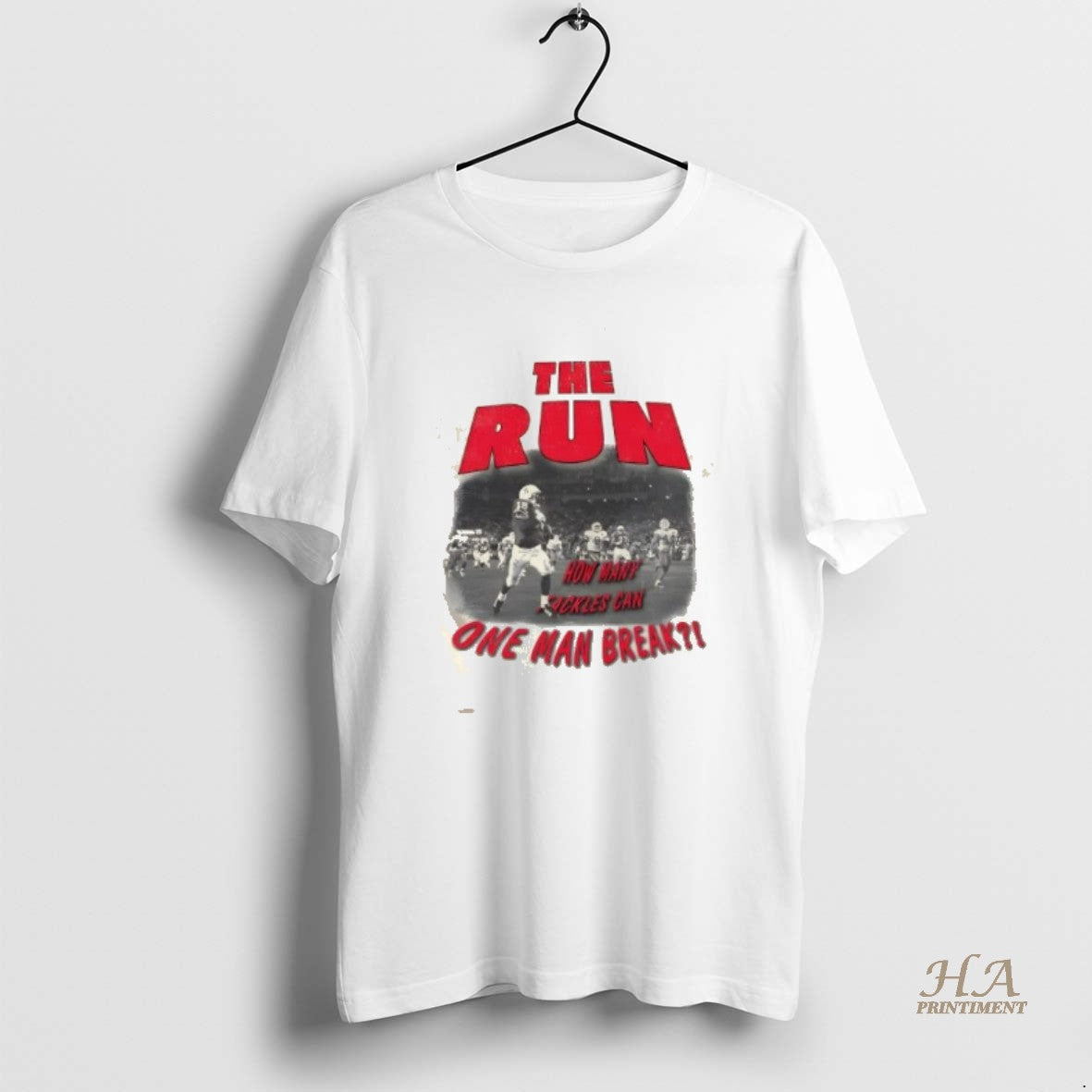 Official How Many Tackles Can One Man Break T-Shirts, Hoodie, Sweatshirt | InkNestWear.com