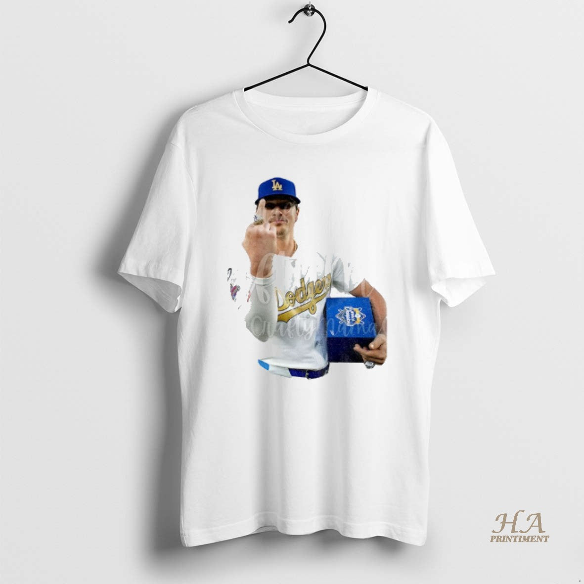 Official Kike Hernandez Middle Finger Ring Doyers Los Angeles Dodgers Mlb Baseball World Series 2025 T-Shirts, Hoodie,...