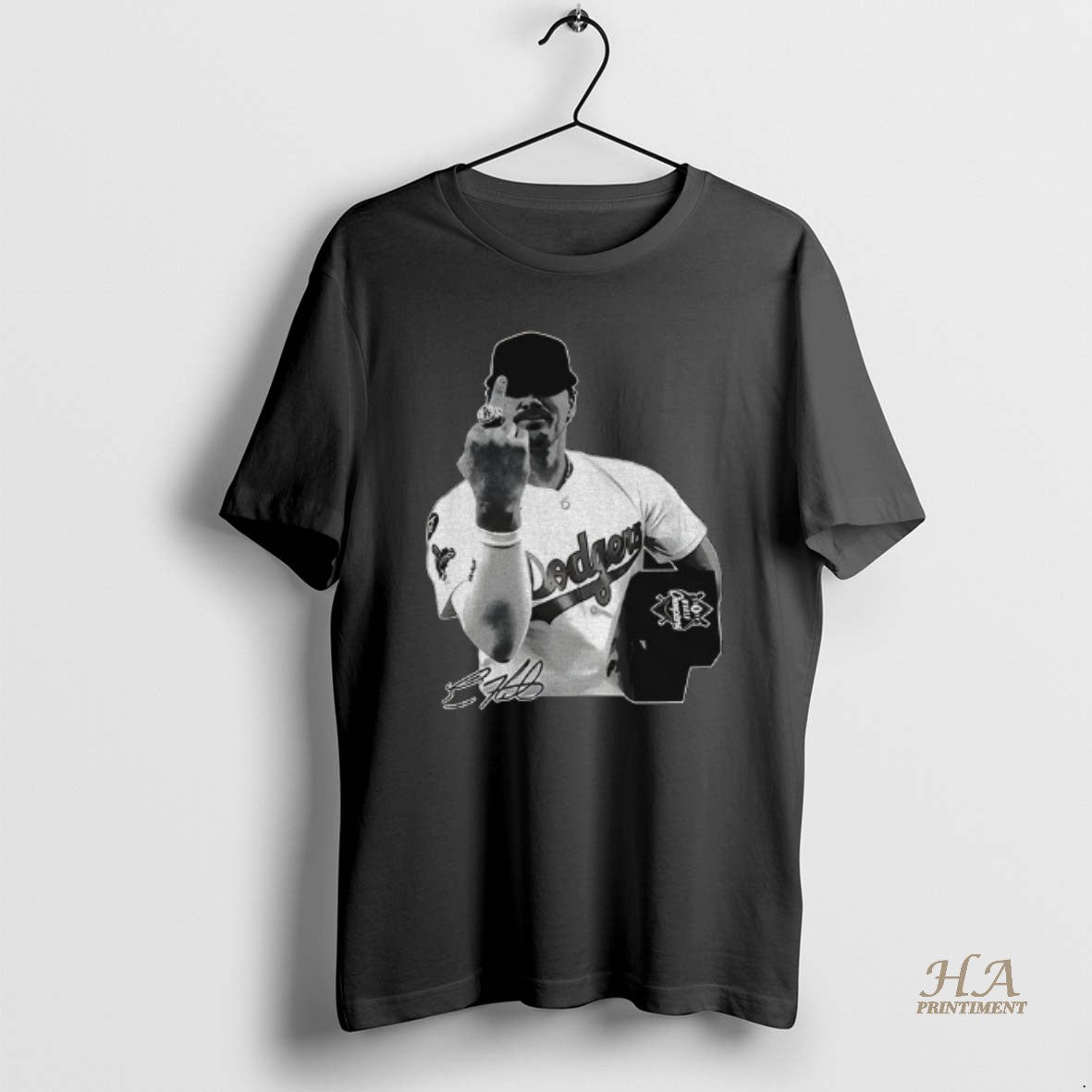 Official Kike Hernandez Middle Finger Ring Celebration Los Angeles Dodgers Mlb World Series Signature T-Shirts, Hoodie,...
