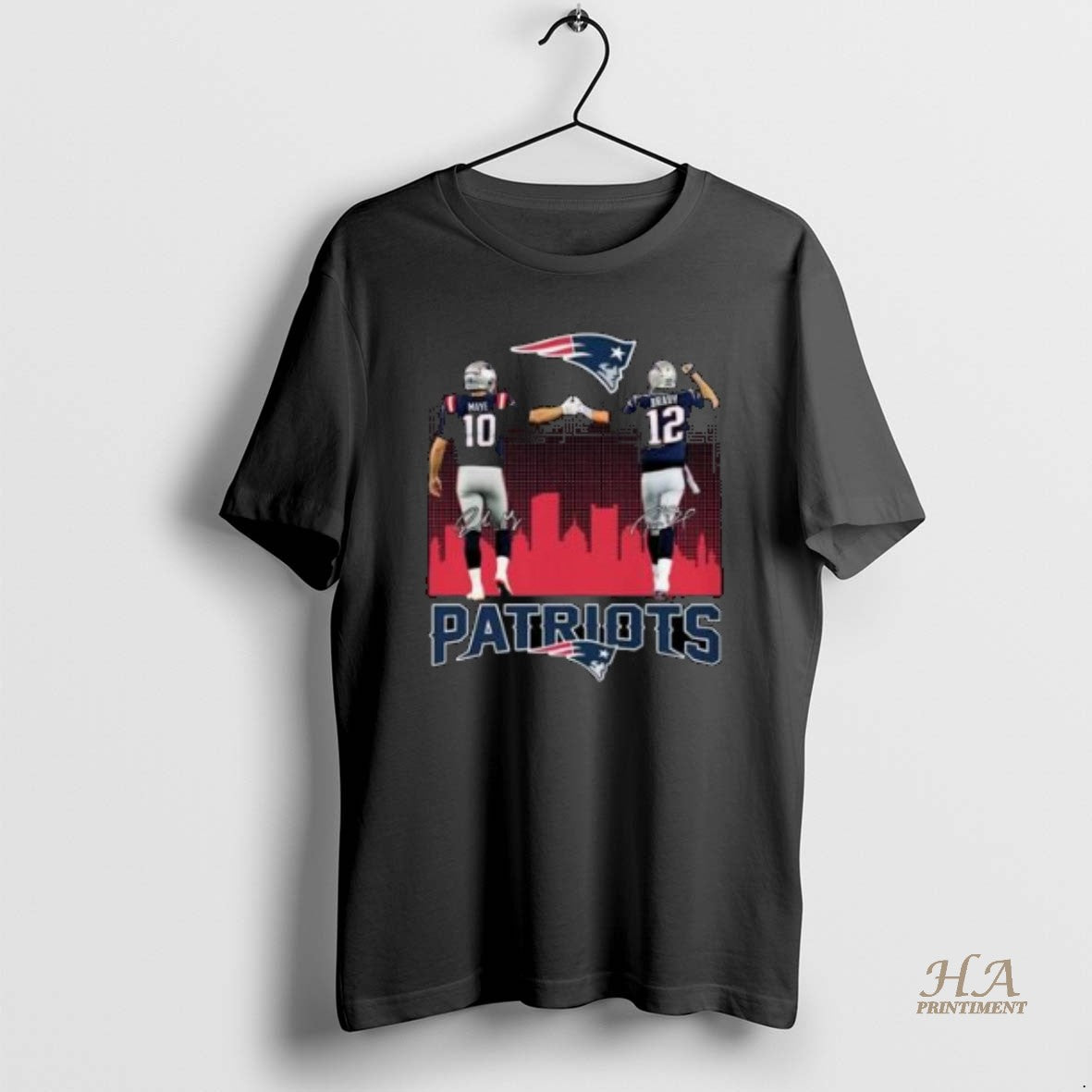 Official Maye And Brady Patriots Graphic Signature 2025 T-Shirts, Hoodie, Sweatshirt | InkNestWear.com
