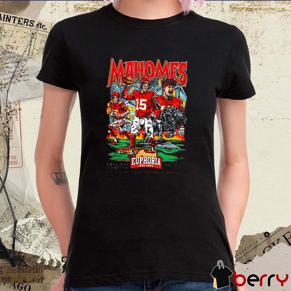 Patrick Mahomes V2 Kansas City Chiefs NFL Planet Euphoria Artwork t-shirt