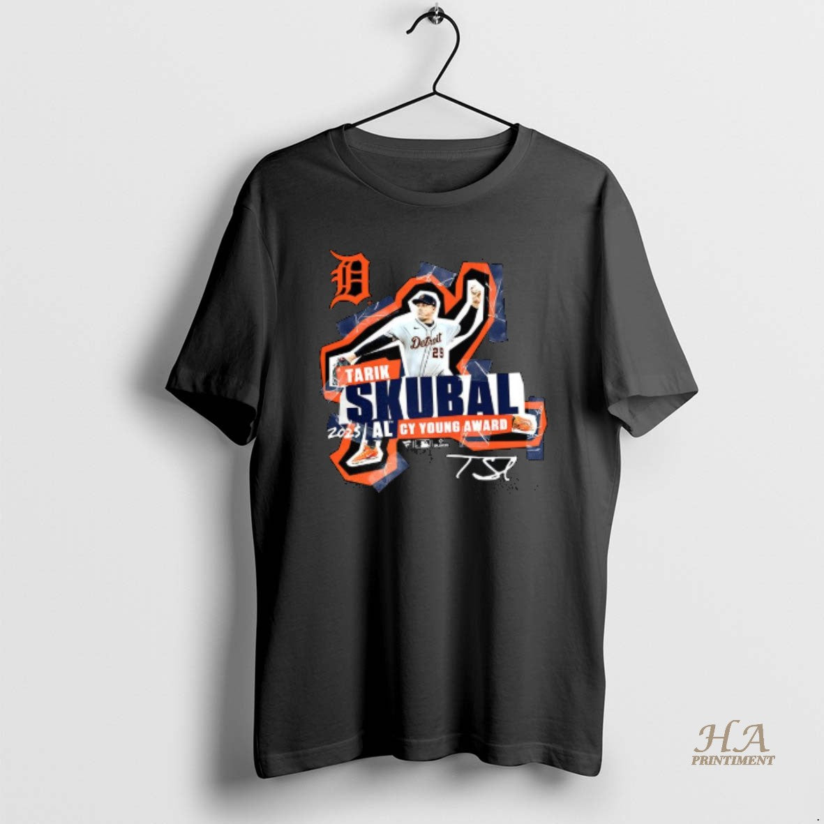 Official Tarik Skubal Detroit Tigers 2025 National League Cy Young Award Winner Signature T-Shirts, Hoodie, Sweatshirt
