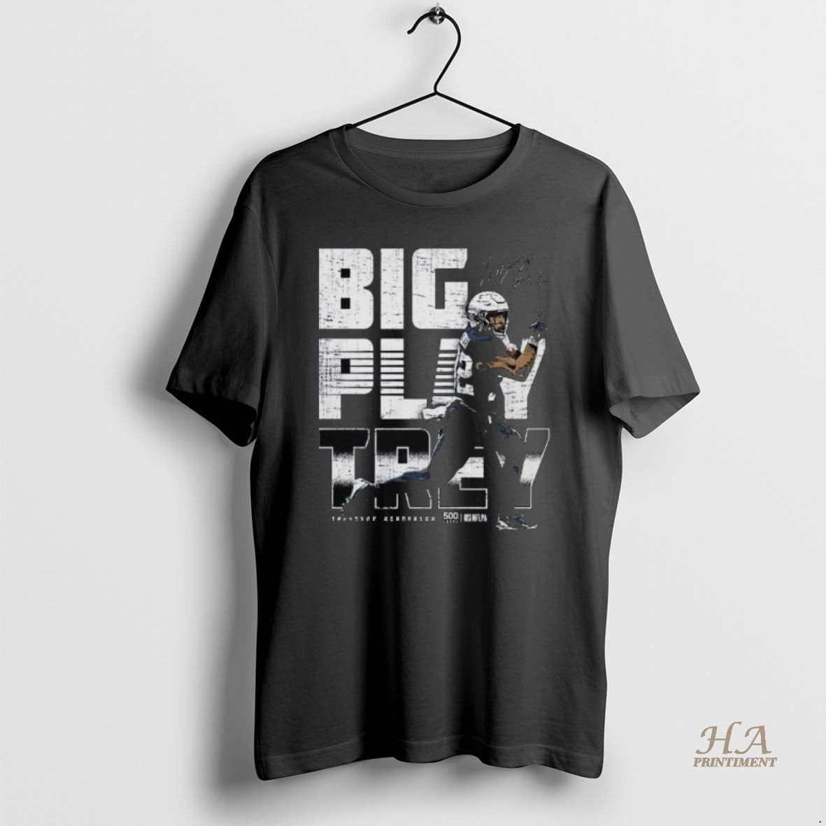 Official Treveyon Henderson New England Big Play Trey Signature Long Sleve T-Shirts, Hoodie, Sweatshirt