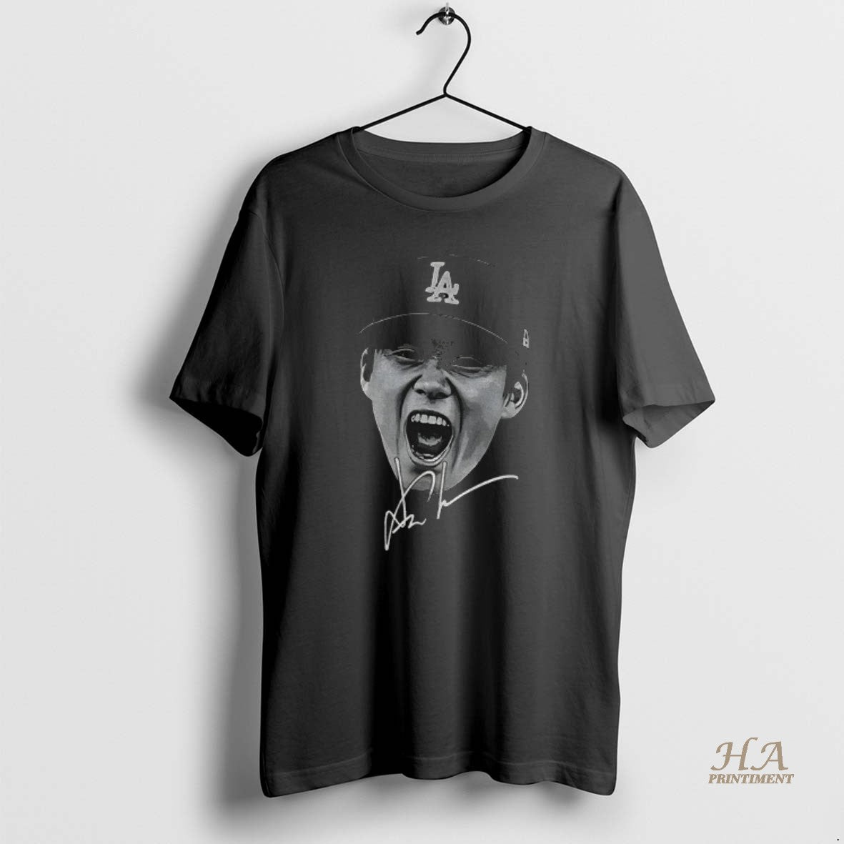 Official Yoshinobu Yamamoto Big Face Los Angeles Dodgers Mlb World Series Mvp Big Face Signature T-Shirts, Hoodie, Sweatshirt