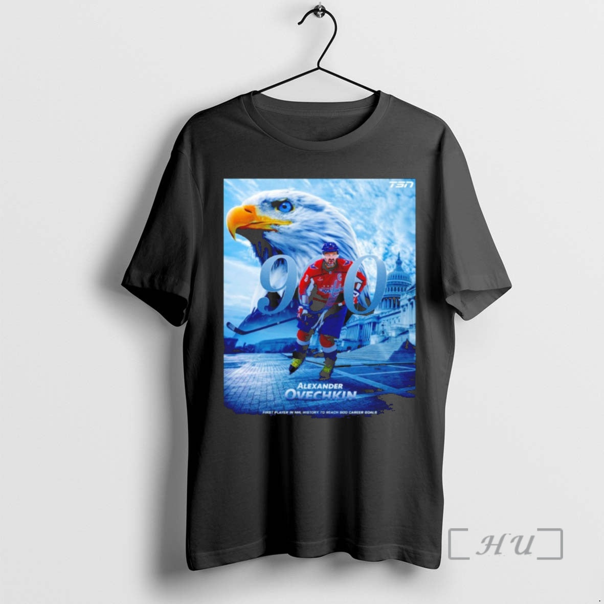 Officials Alexander Ovechkin Washington Capitals 900 First Player In Nhl History To Reach 900 Career T-Shirts, Hoodie,...