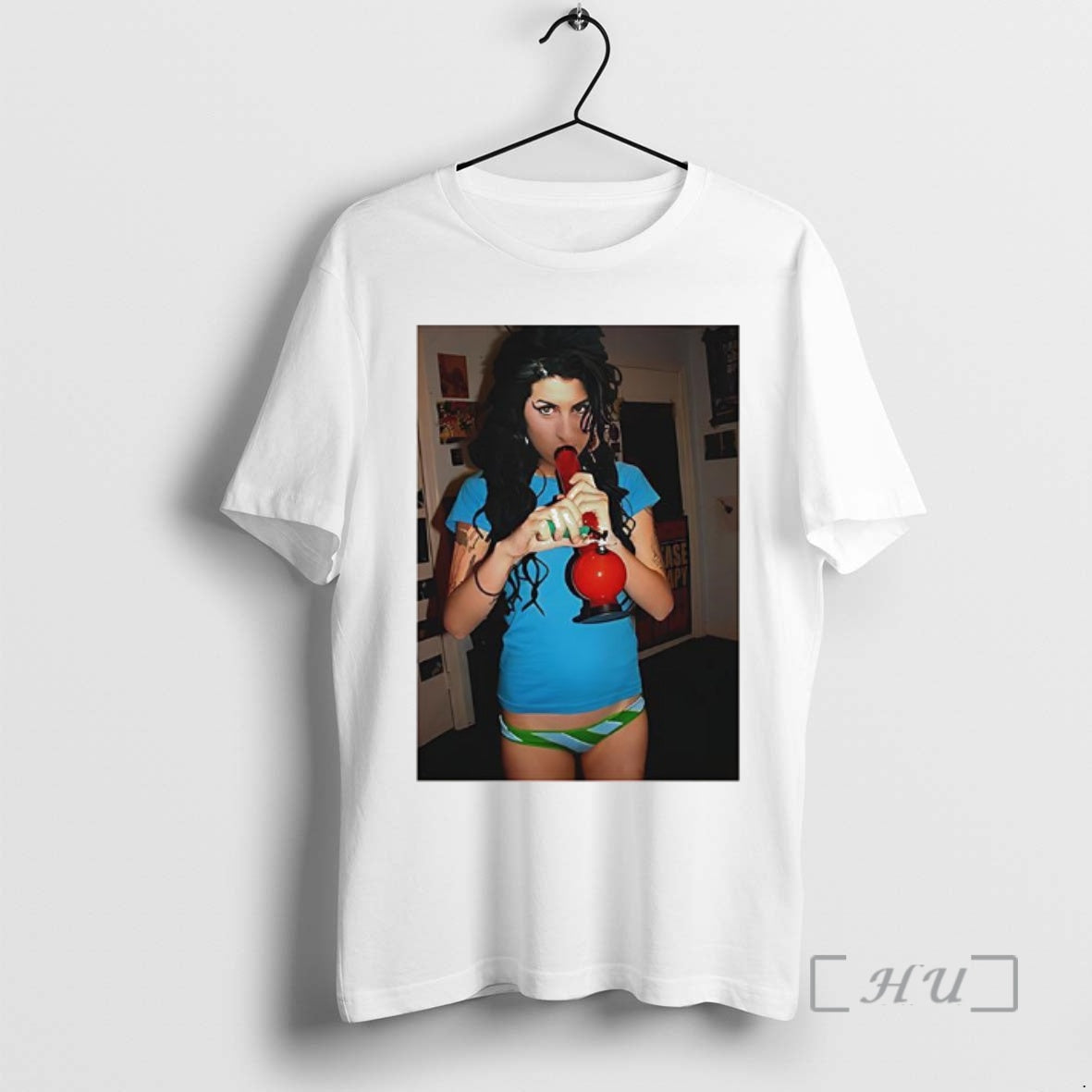 Officials Amy Winehouse Smoking Bong Meme T-Shirts, Hoodie, Sweatshirt | InkNestWear.com