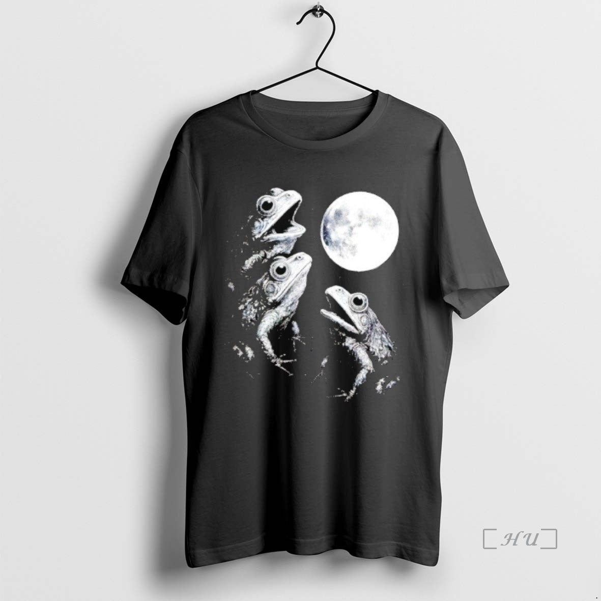 Officials Frogs Howling To Moon T-Shirts, Hoodie, Sweatshirt | InkNestWear.com