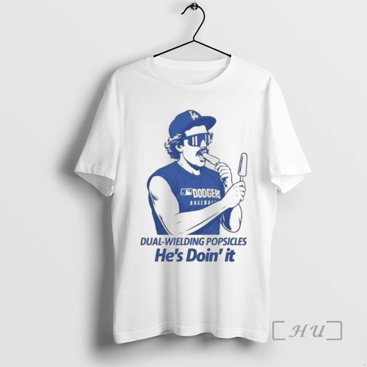 Officials Kike Hernandez Dual Wielding Popsicles Hes Doin It Ornaments T-Shirts, Hoodie, Sweatshirt | InkNestWear.com