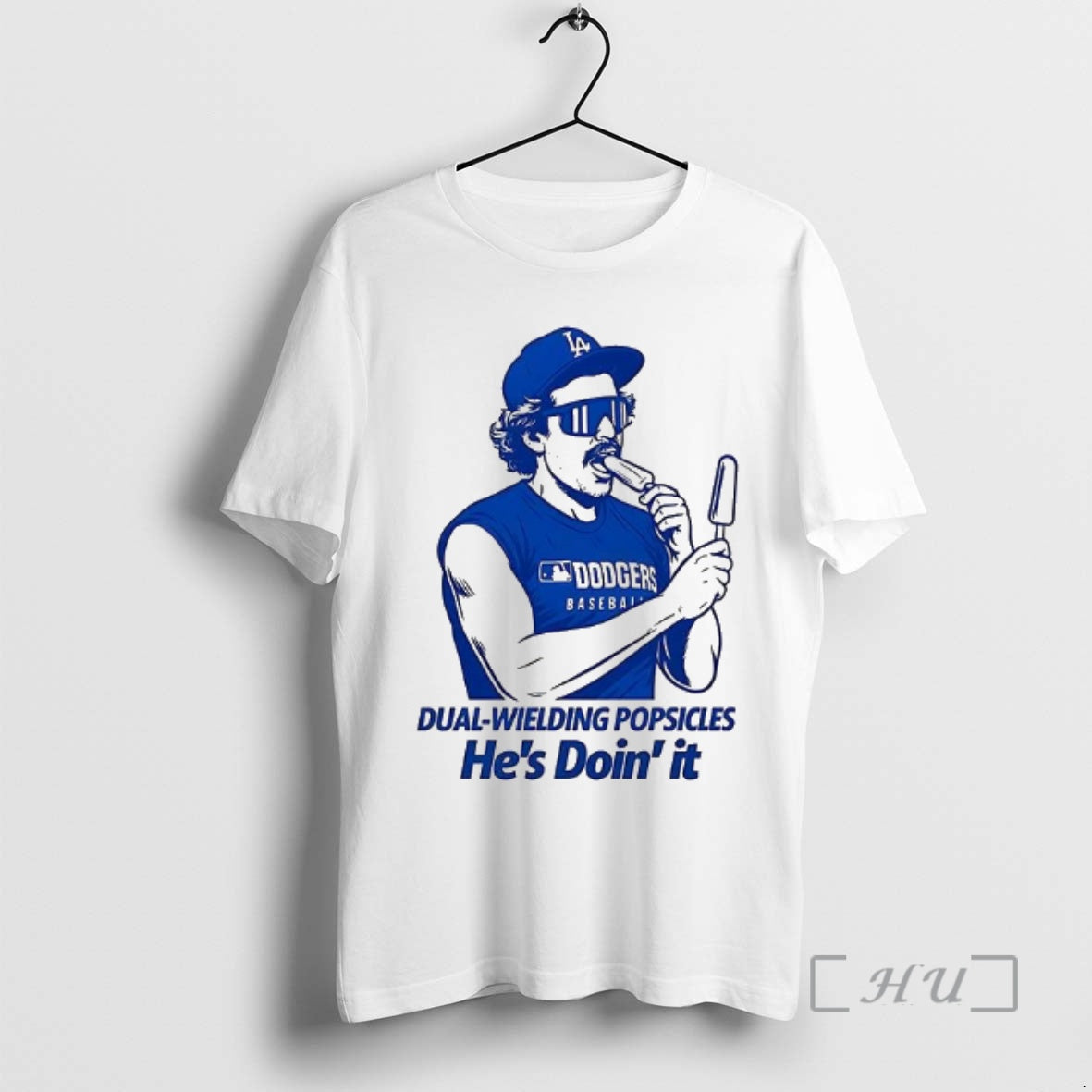 Officials Kike Hernandez Dual Wielding Popsicles Hes Doin It T-Shirts, Hoodie, Sweatshirt | InkNestWear.com