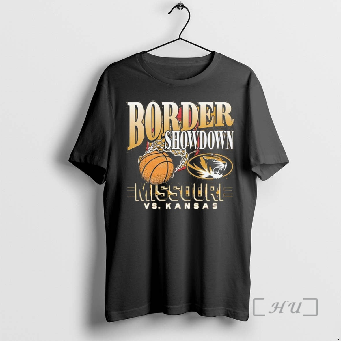Officials Missouri Tigers Basketball Border Showdown 2025 Vs Kansas T-Shirts, Hoodie, Sweatshirt | InkNestWear.com