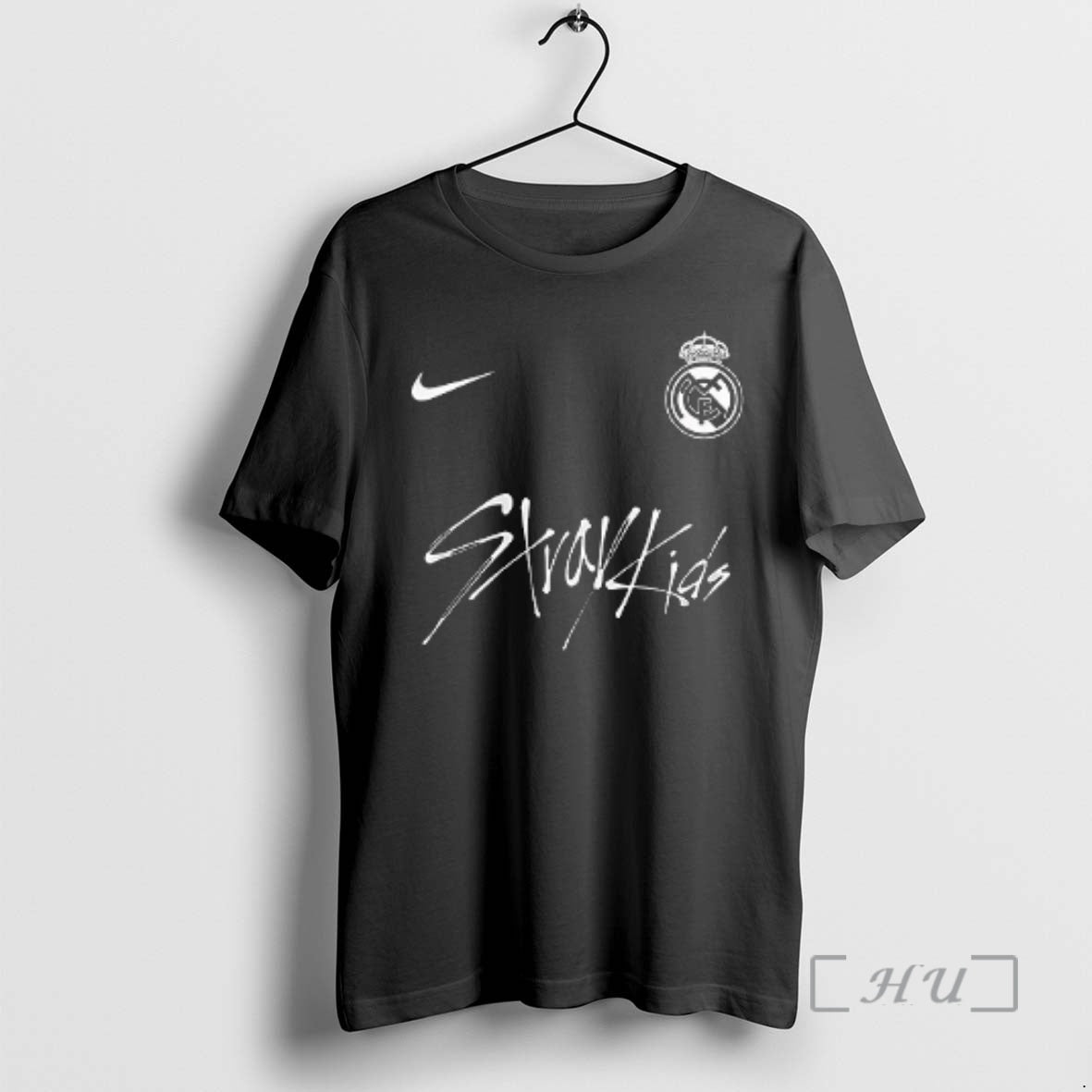 Officials Real Madrid Fc Stray Kids Show Signature T-Shirts, Hoodie, Sweatshirt | InkNestWear.com