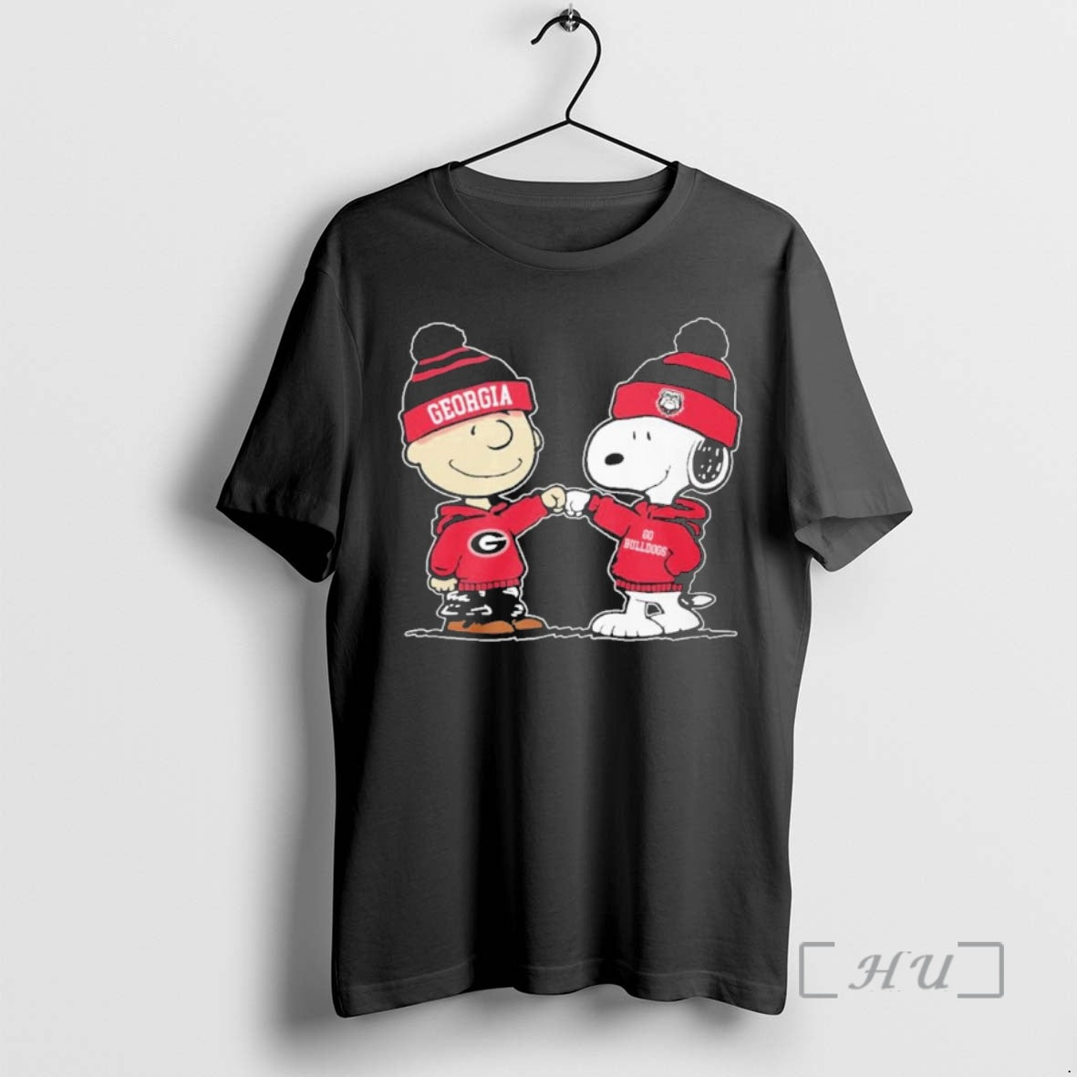 Officials The Peanuts Fist Bump Georgia Bulldogs T-Shirts, Hoodie, Sweatshirt | InkNestWear.com
