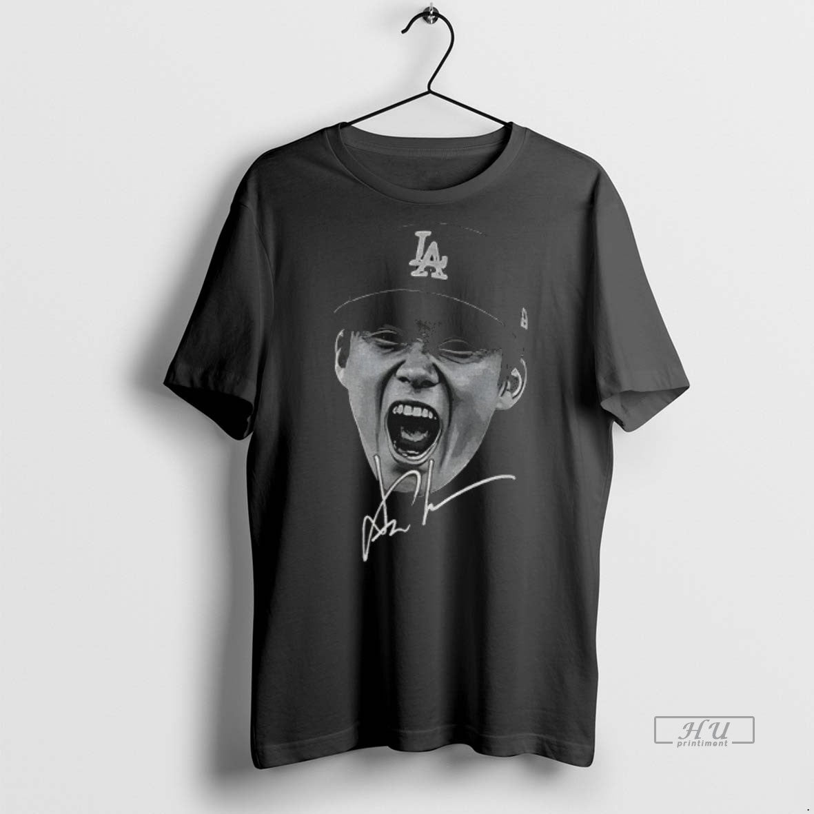 Officials Yoshinobu Yamamoto Big Face Los Angeles Dodgers Mlb World Series Mvp Big Face Signature T-Shirts, Hoodie,...