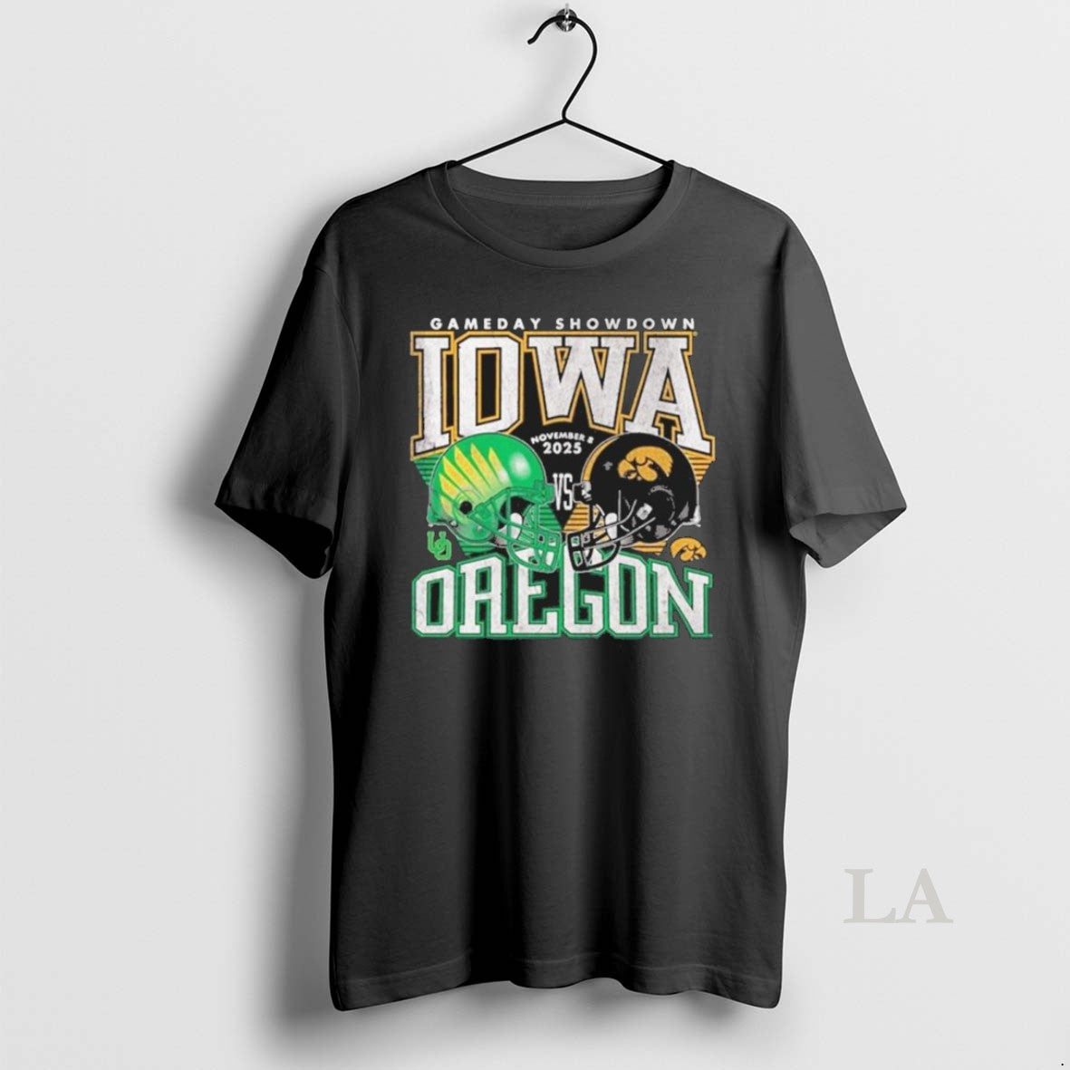 Original Gameday Showdown Football Iowa Vs Oregon 2025 T-Shirts, Hoodie, Sweatshirt | InkNestWear.com