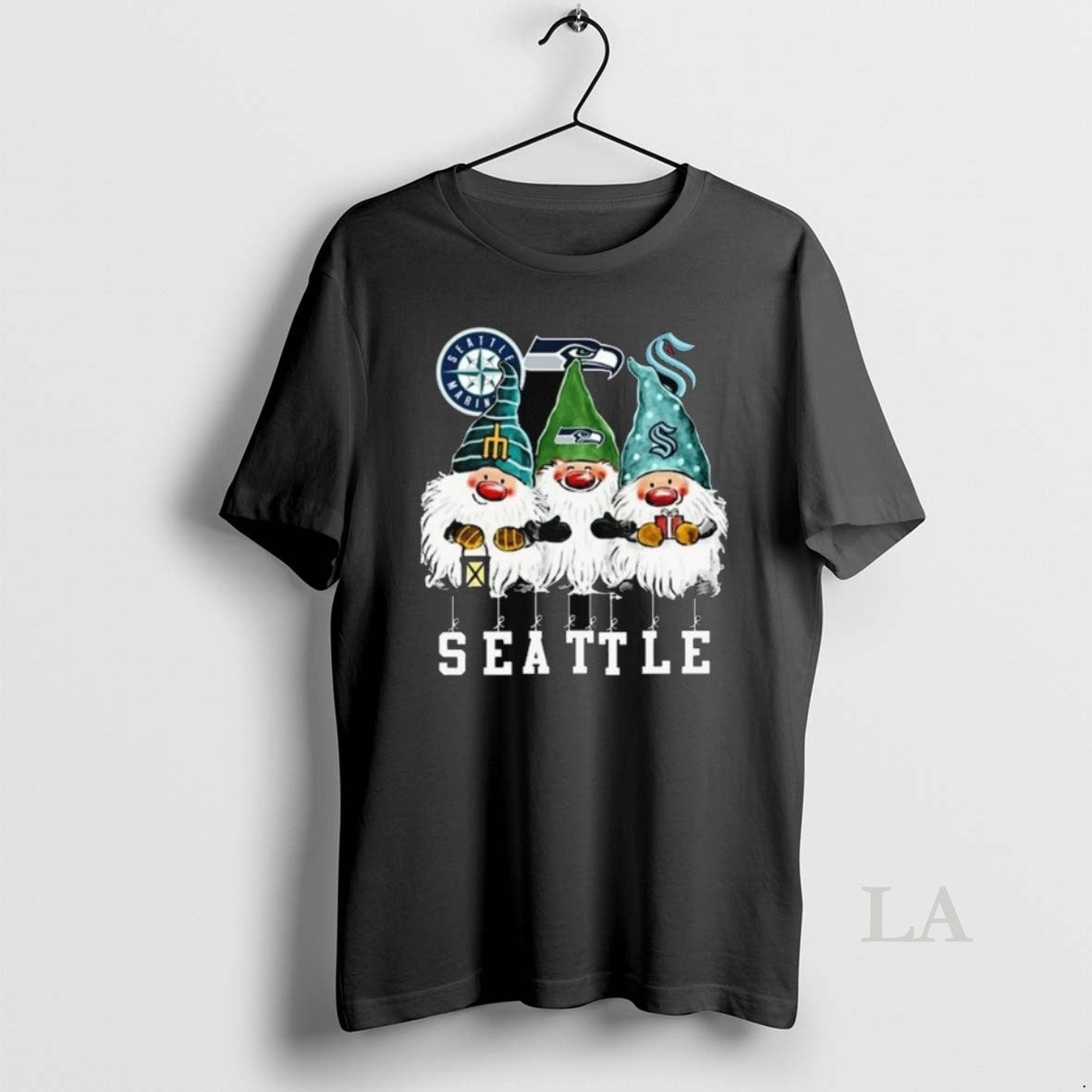 Original Gnome X Seattle City Sports Team Mariners Seahawks And Kraken Merry Christmas 2025 Long T-Shirts, Hoodie, Sweatshirt