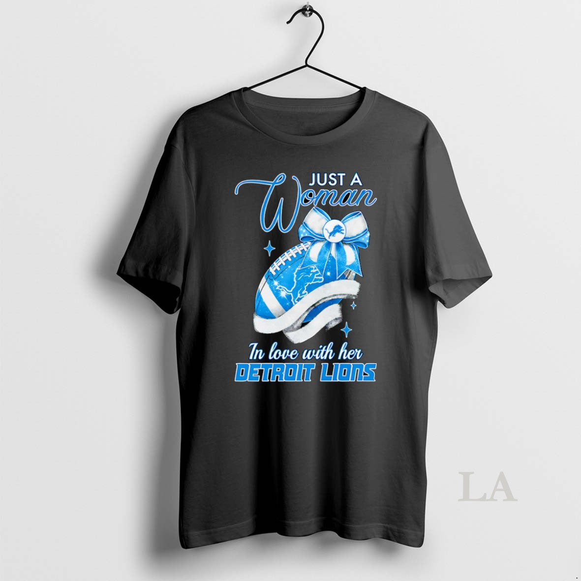 Original Just A Woman In Love With Her Detroit Lions T-Shirts, Hoodie, Sweatshirt | InkNestWear.com
