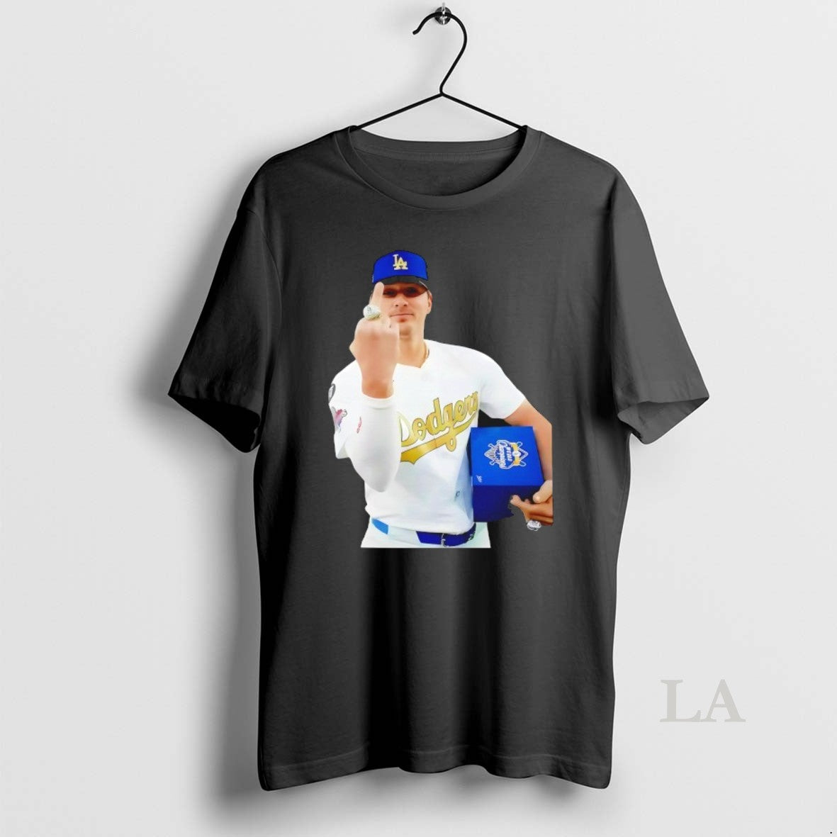 Original Kike Hernandez Middle Finger Los Angeles Dodgers 2025 Wolrd Series Champs T-Shirts, Hoodie, Sweatshirt