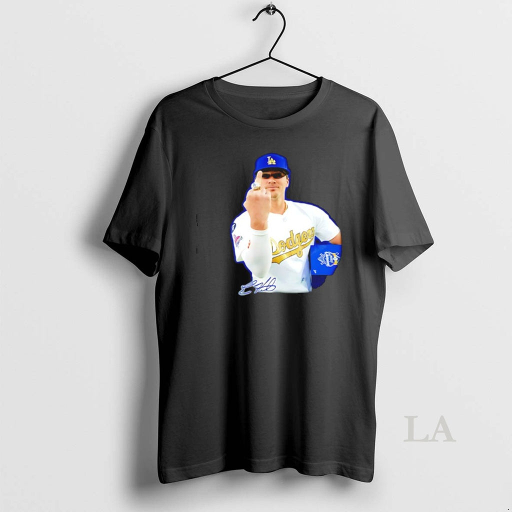 Original Kike Hernandez Middle Finger Ring Dodgers World Champs Signature T-Shirts, Hoodie, Sweatshirt | InkNestWear.com