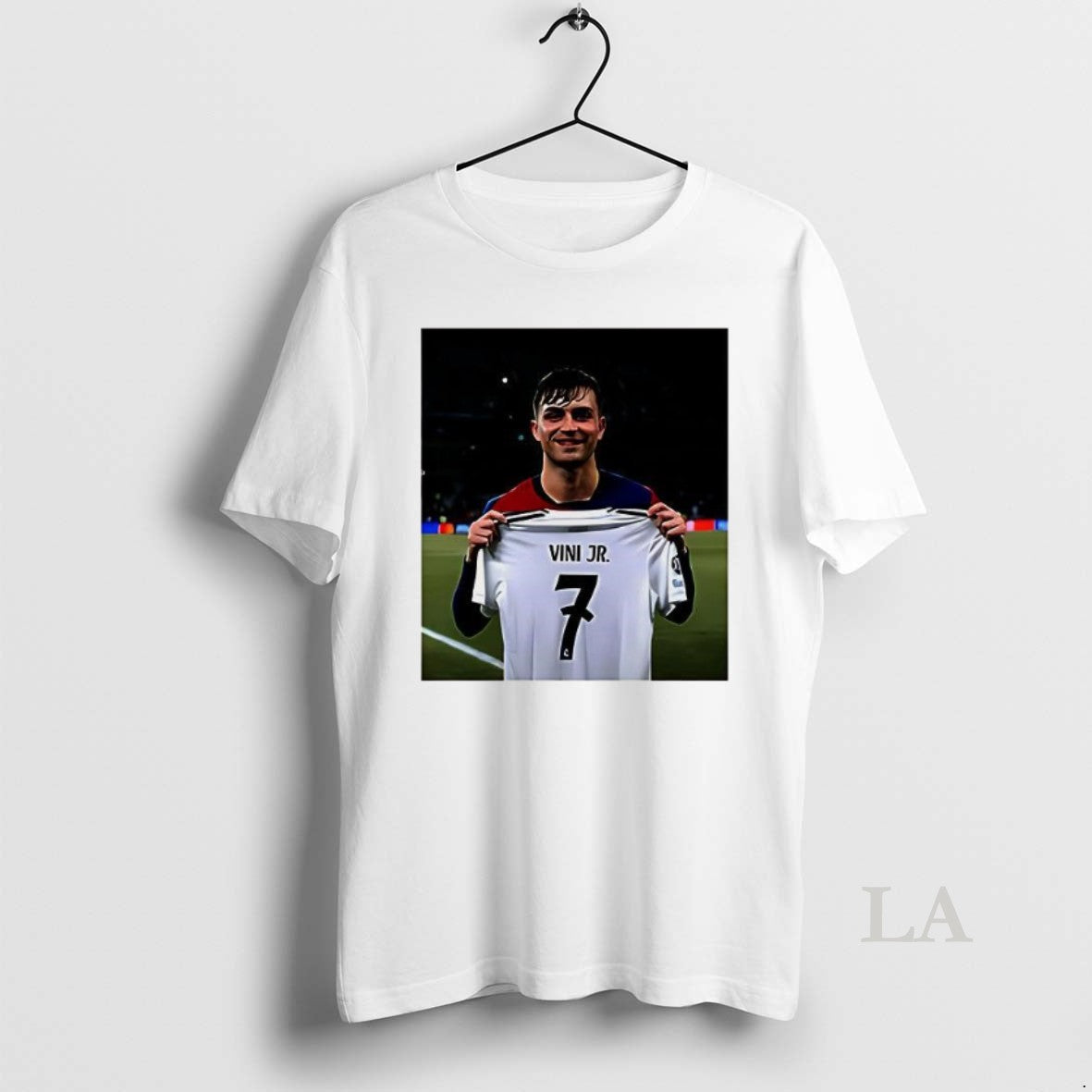 Original Pedri Pulling Vini Jr 7 T-Shirts, Hoodie, Sweatshirt | InkNestWear.com