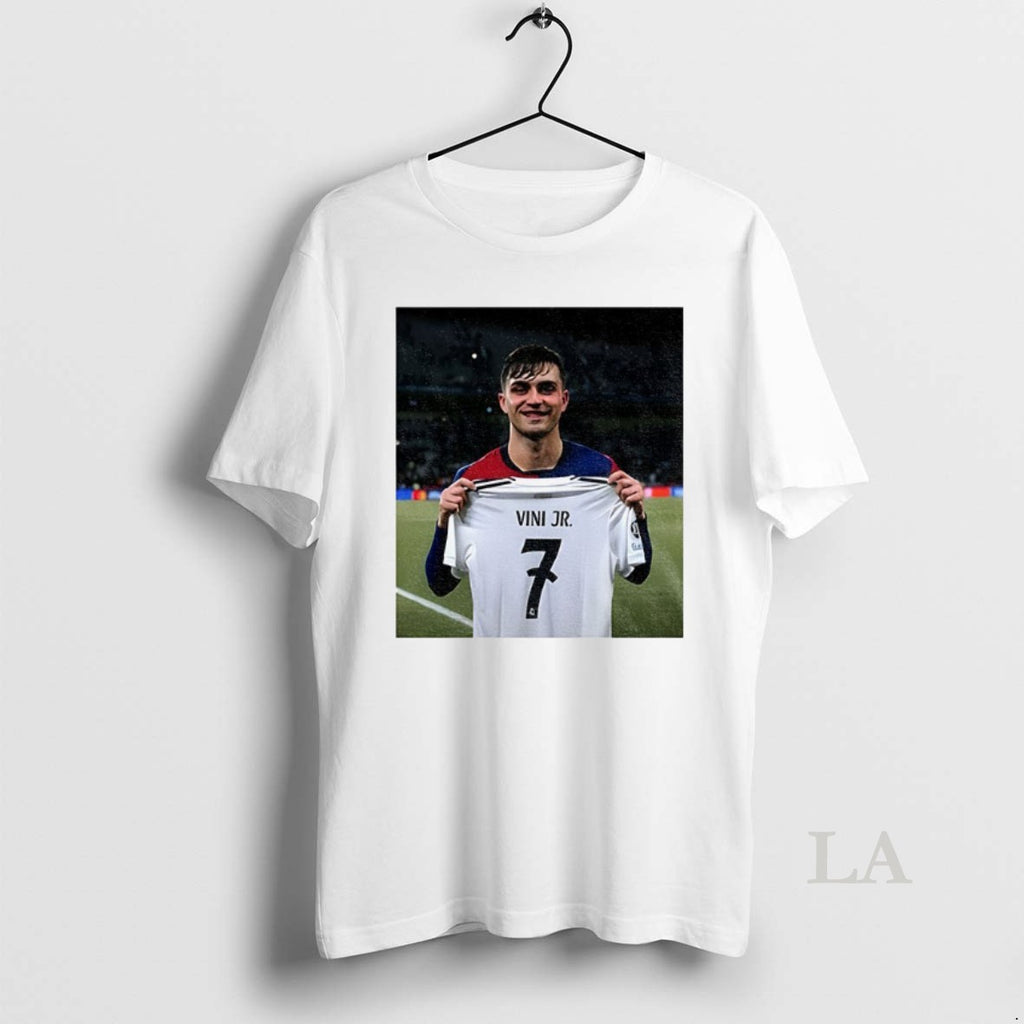 Original Pedri Pulling Vinicius Junior Vini Jr La Liga Real Madrid T-Shirts, Hoodie, Sweatshirt | InkNestWear.com