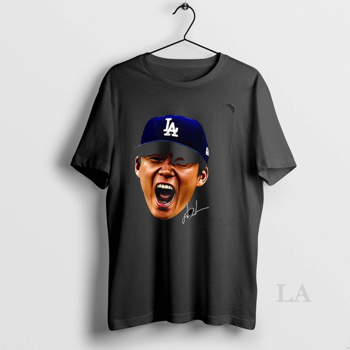 Original Yoshinobu Yamamoto World Series Champions 2025 Big Head Signature T-Shirts, Hoodie, Sweatshirt | InkNestWear.com
