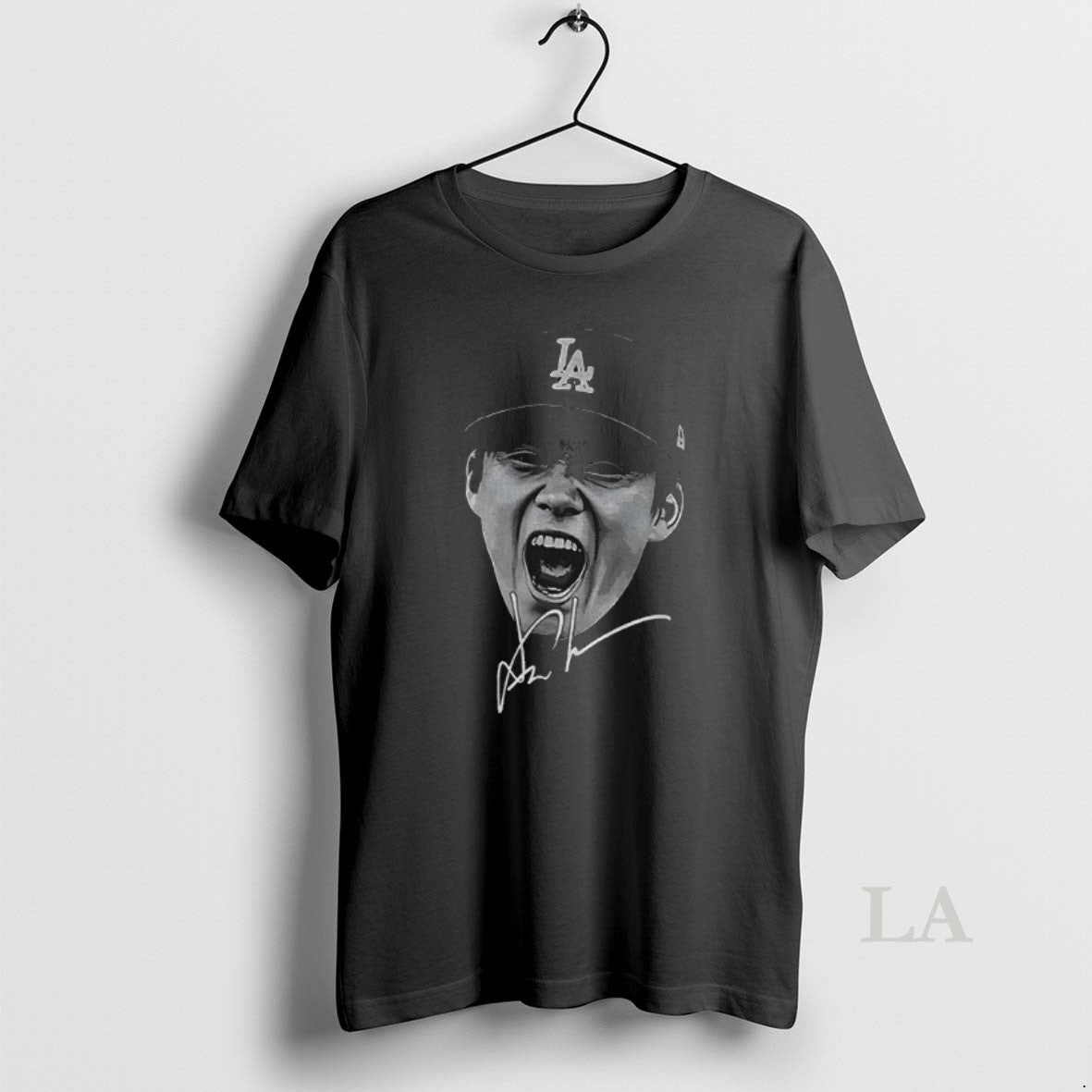 Original Yoshinobu Yamamoto Big Face Los Angeles Dodgers Mlb World Series Mvp Big Face Signature T-Shirts, Hoodie, Sweatshirt