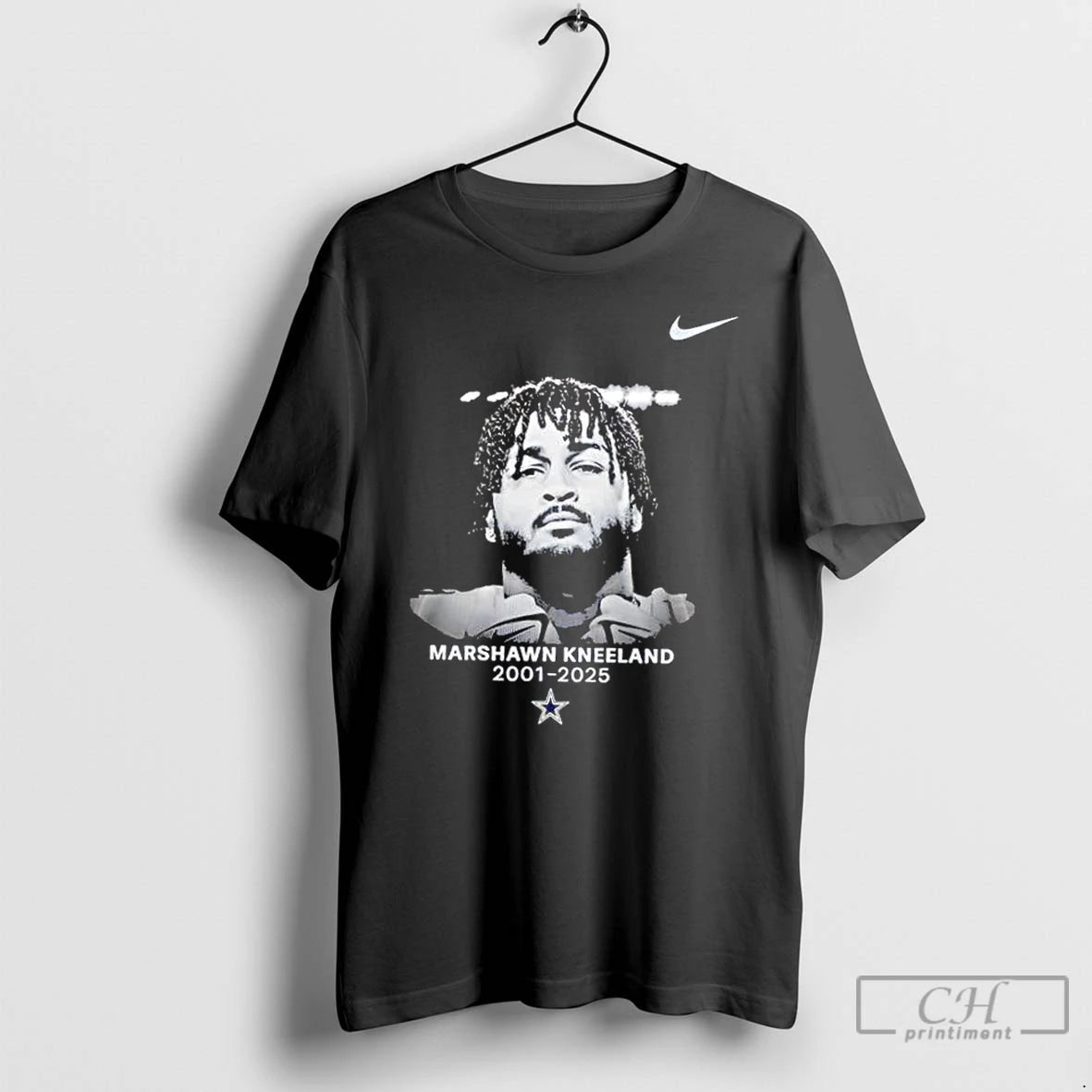 Premium Dallas Cowboy In Memory Of Marshawn Kneeland 2001 2025 Rip T-Shirts, Hoodie, Sweatshirt | InkNestWear.com