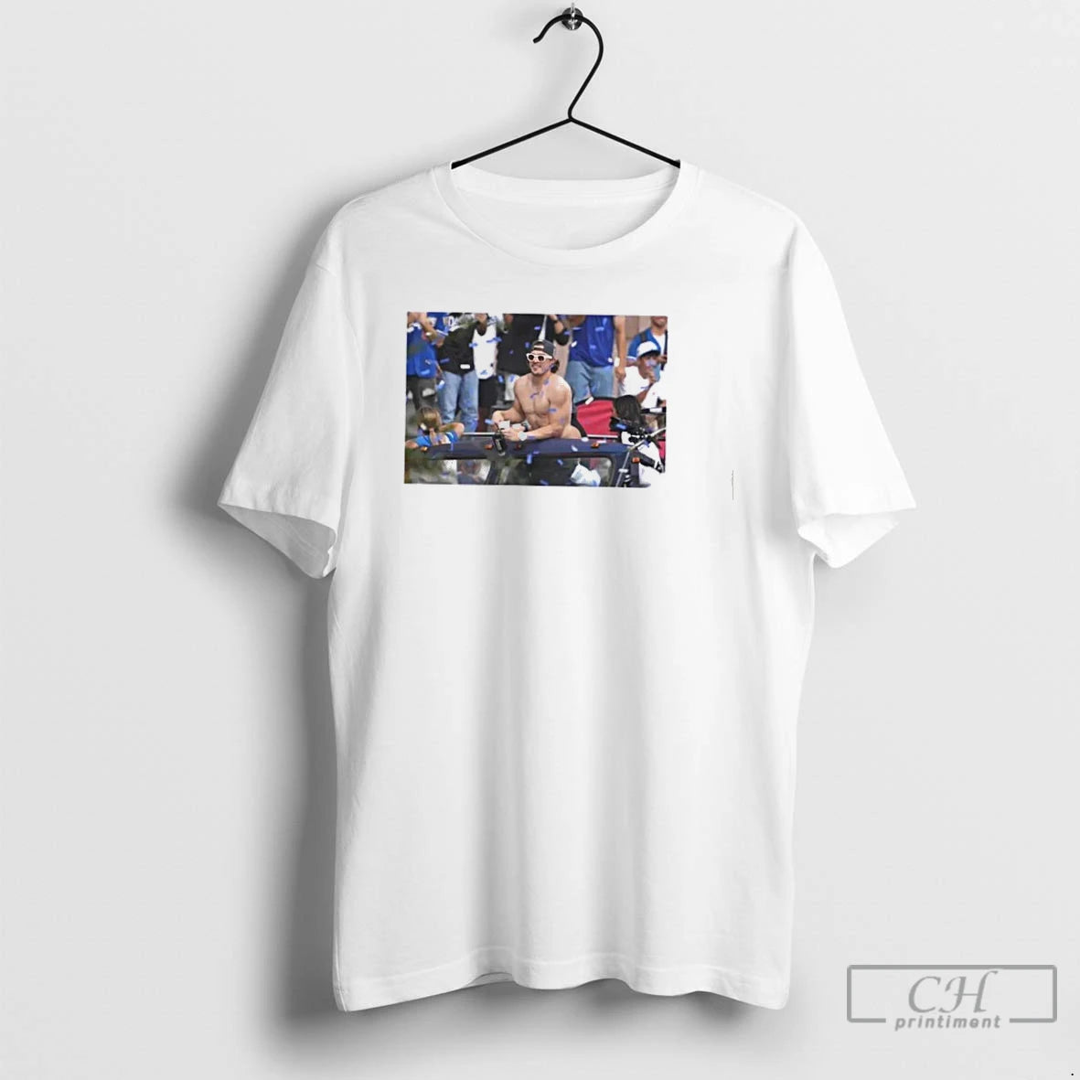 Premium Dodgers Kike Hernandez Bare Ass Hanging Out During The Parade T Shirts Hoodie, Sweatshirt | InkNestWear.com