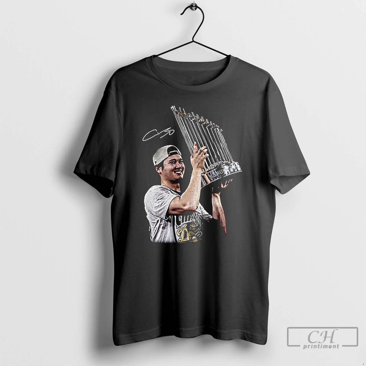 Premium Shohei Ohtani Holding Trophy Los Angeles Dodgers Mlb Baseball World Series 2025 Signature T-Shirts, Hoodie,...
