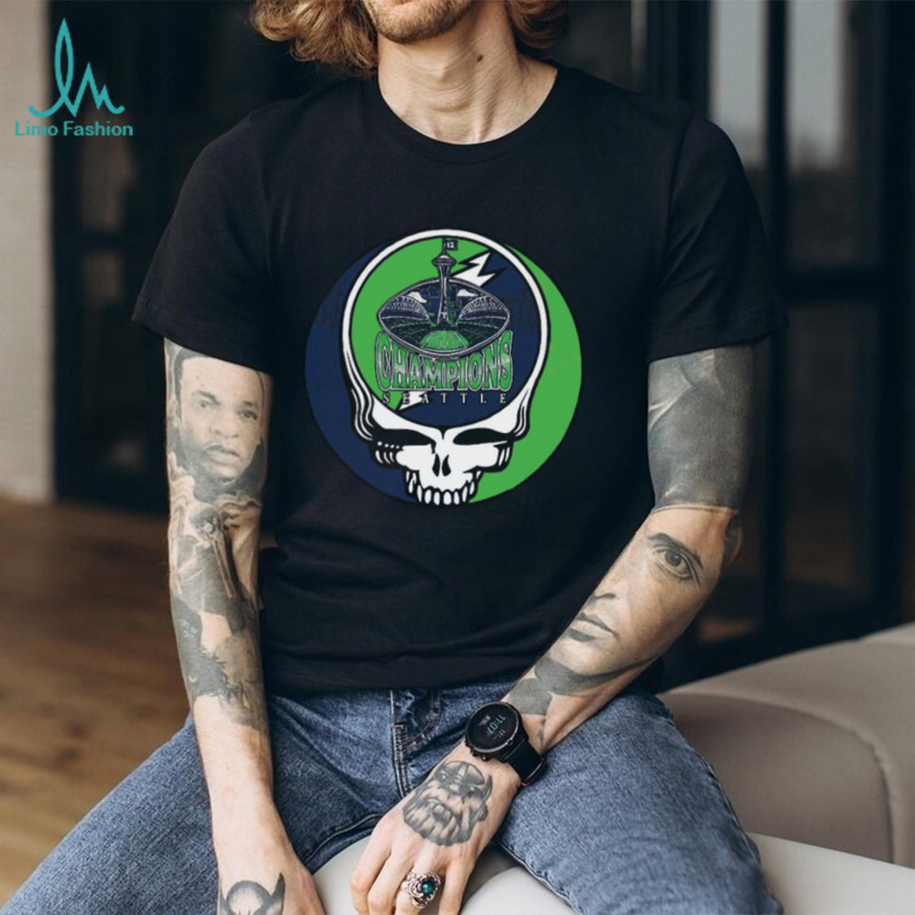 Seattle Champions Space Needle Skull Graphic Tee Sport Fan Streetwear