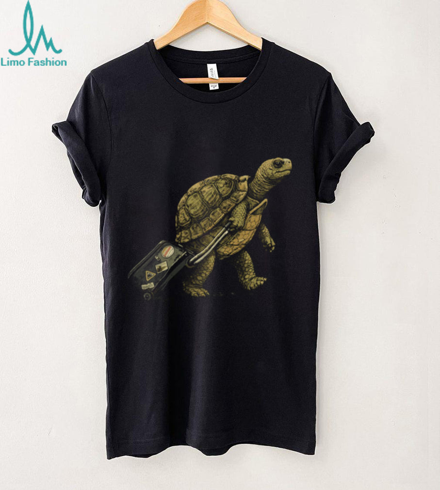 Slow Traveler Turtle Luggage Suitcase Illustration T Shirt