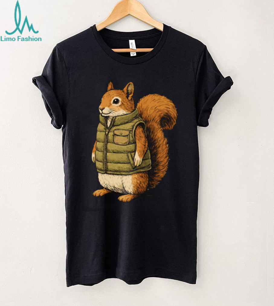 Squirrel in Puffy Vest Graphic T Shirt Cute Outdoorsy Animal Apparel