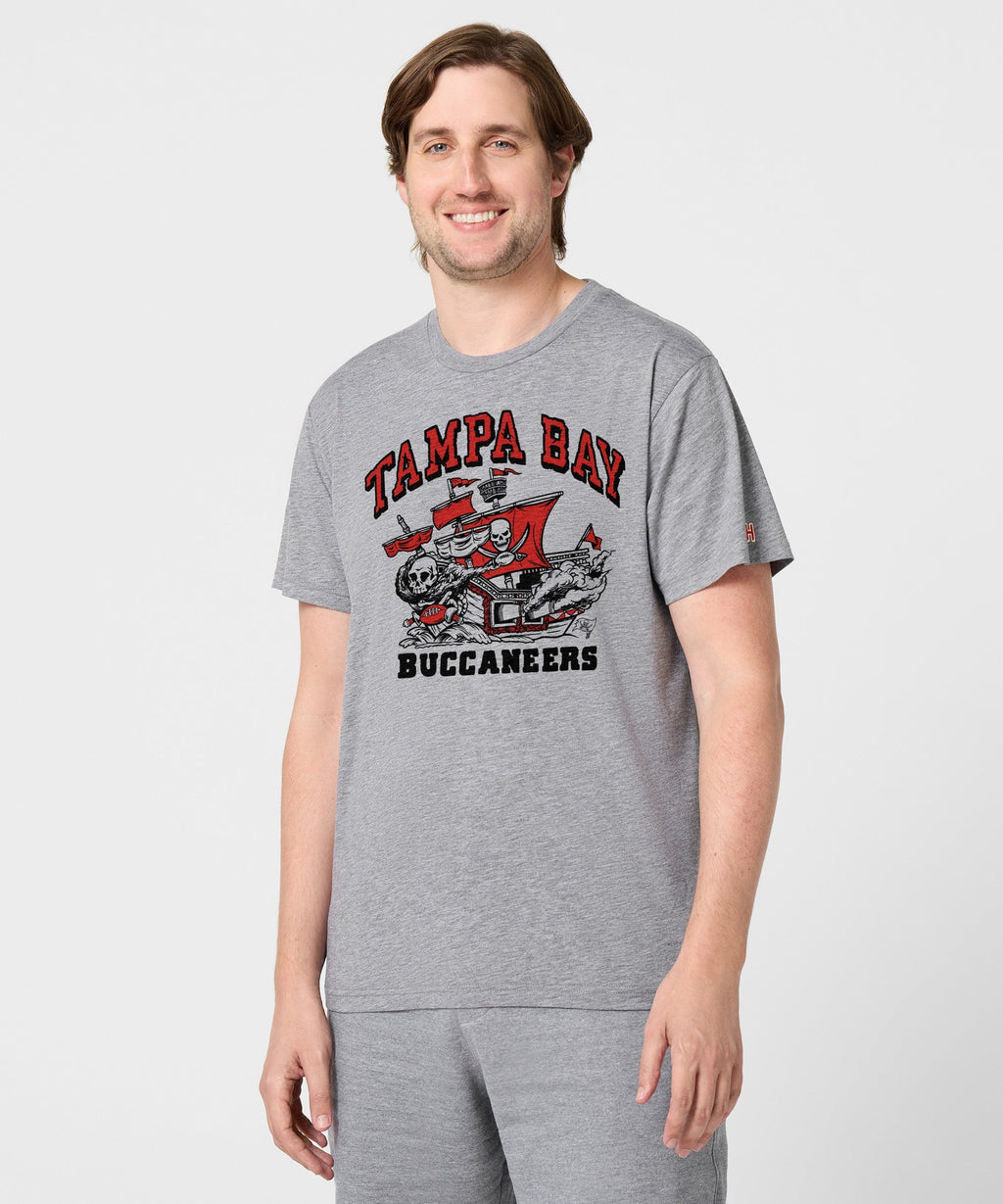 Tampa Bay Buccaneers Pirate Ship