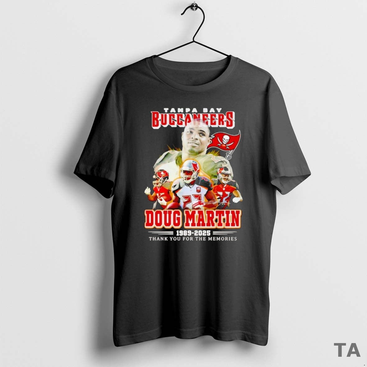 Top Doug Martin 1989 2025 Tampa Bay Buccaneers Thank You For The Memories T-Shirts, Hoodie, Sweatshirt | InkNestWear.com