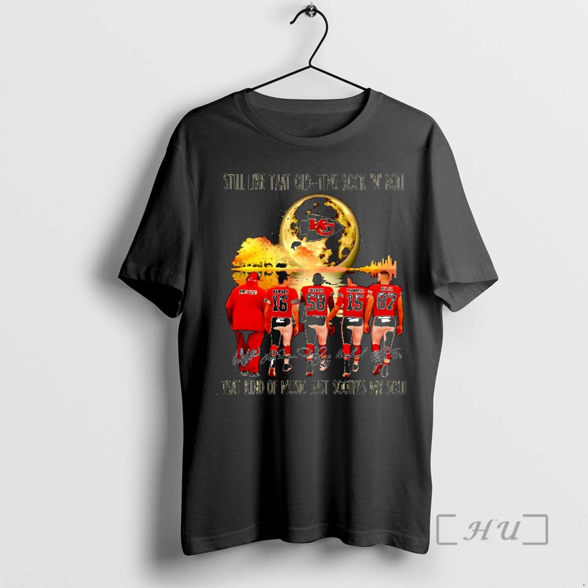 Trending Kansas City Chiefs Still Like That Old Time Rock N Roll That Kind Of T-Shirts, Hoodie, Sweatshirt | InkNestWear.com