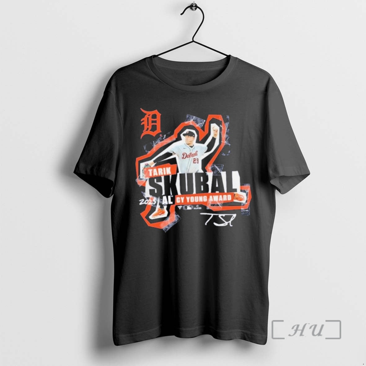 Trending Tarik Skubal Detroit Tigers 2025 American League Cy Young Award Winner Premium T Shirts Hoodie, Sweatshirt